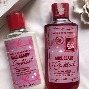Bath & Body Works Mrs. Claus' Cocktail Body Wash - Red and White